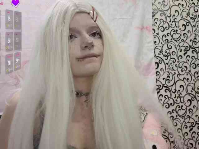 FrirenLovv webcam
