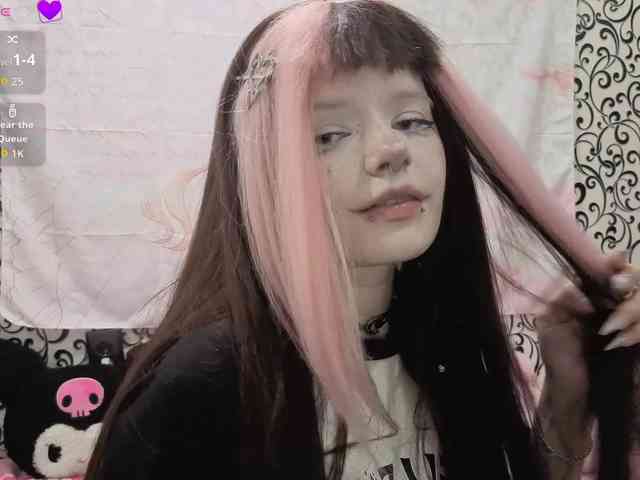 FrirenLovv webcam