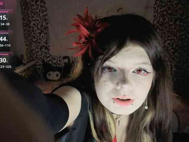 FrirenLovv webcam