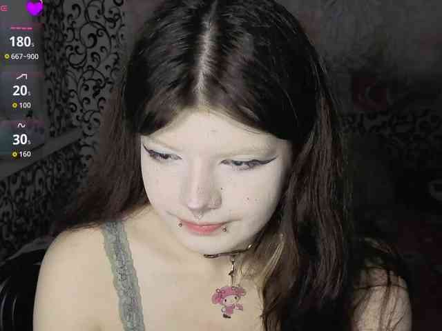 FrirenLovv webcam