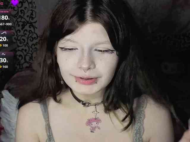 FrirenLovv webcam