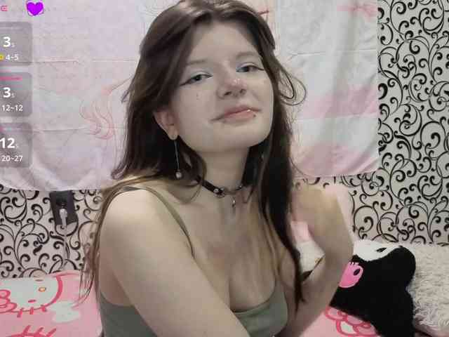 FrirenLovv webcam