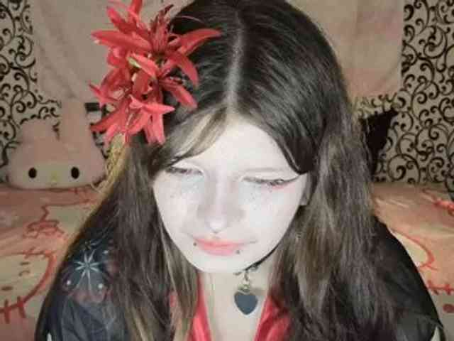 FrirenLovv webcam