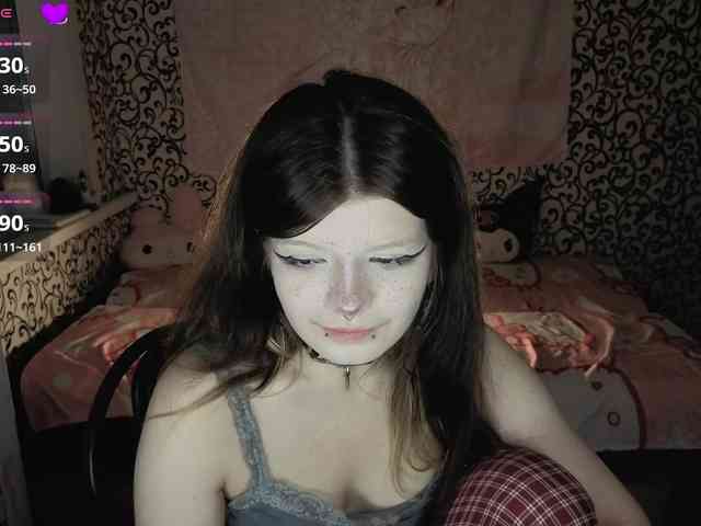 FrirenLovv webcam