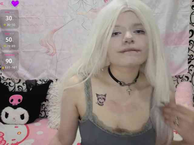 FrirenLovv webcam