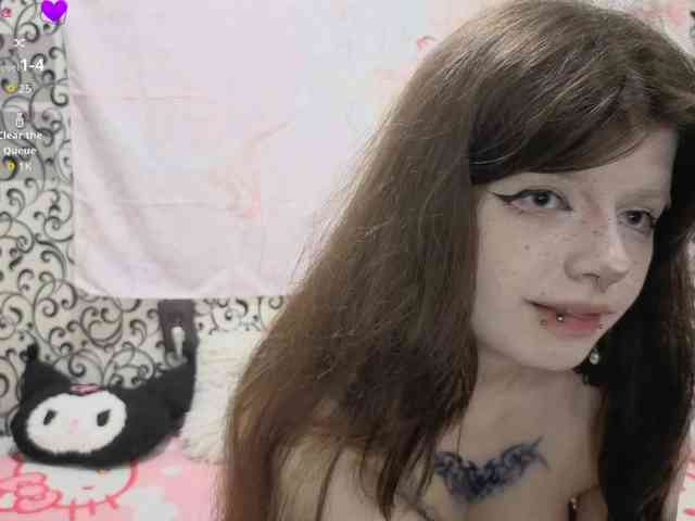 FrirenLovv webcam