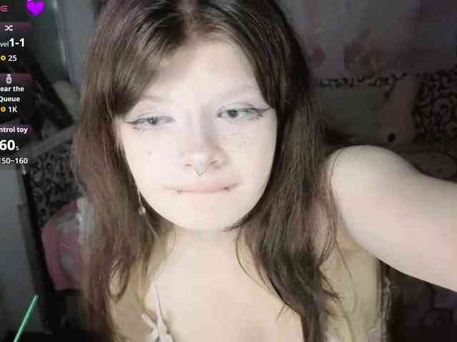 FrirenLovv webcam