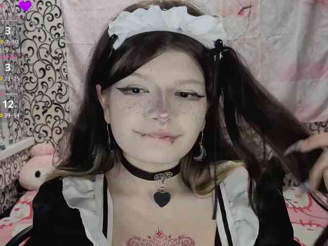 FrirenLovv webcam