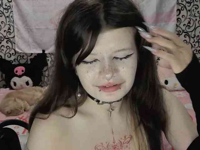 FrirenLovv's webcam live show