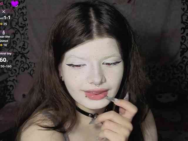 FrirenLovv webcam