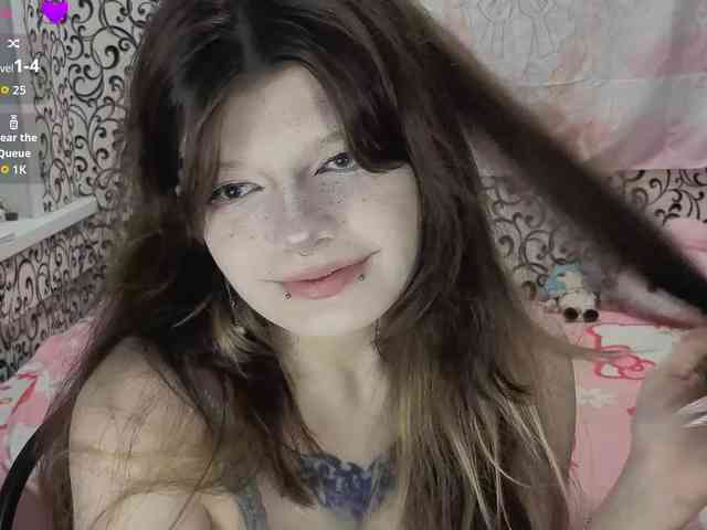 FrirenLovv webcam