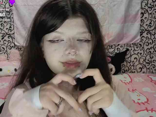 FrirenLovv webcam