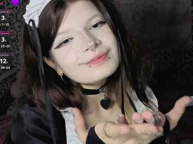 FrirenLovv webcam