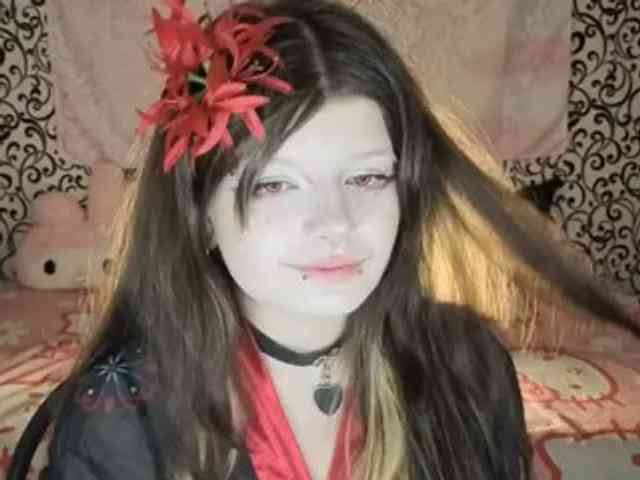FrirenLovv webcam
