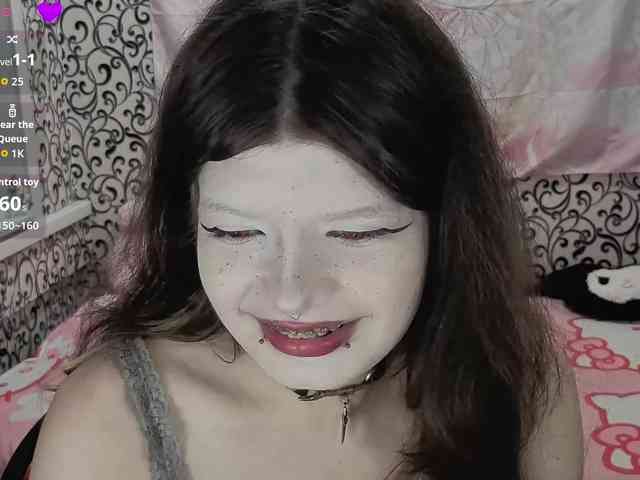 FrirenLovv webcam