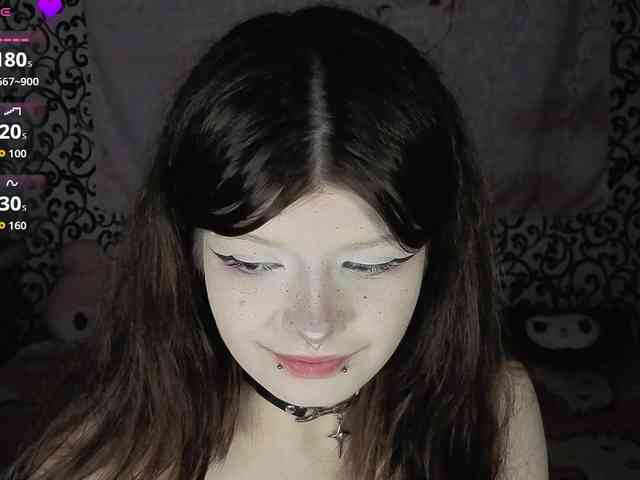 FrirenLovv webcam