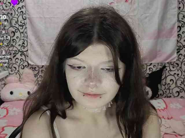 FrirenLovv webcam