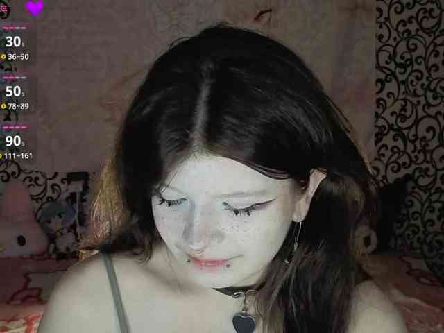 FrirenLovv webcam
