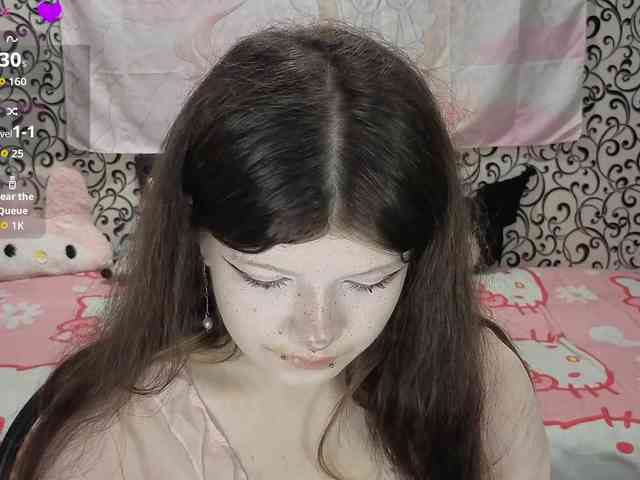 FrirenLovv webcam