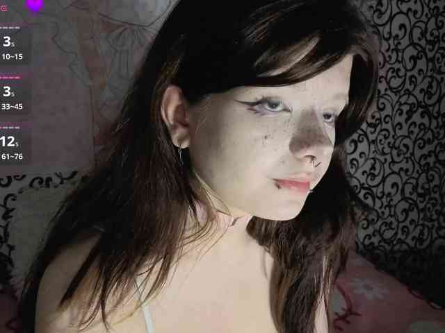 FrirenLovv webcam