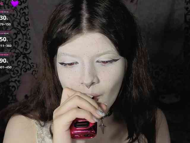 FrirenLovv webcam