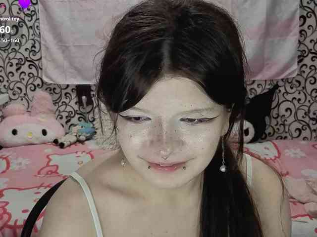 FrirenLovv webcam