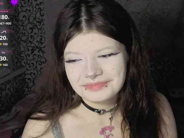 FrirenLovv webcam