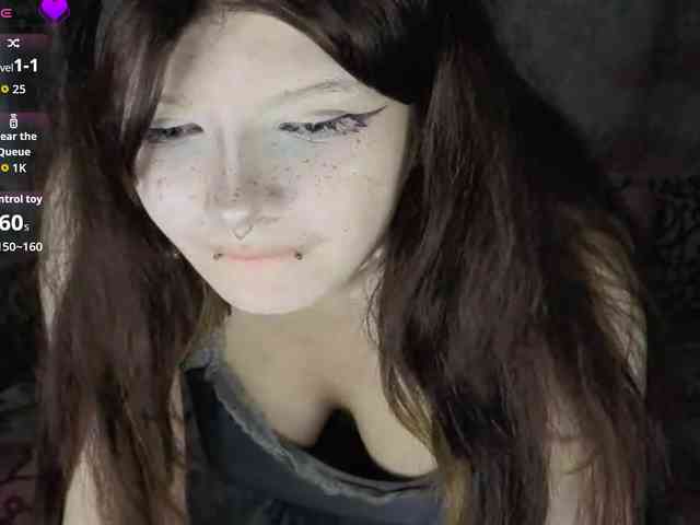 FrirenLovv webcam