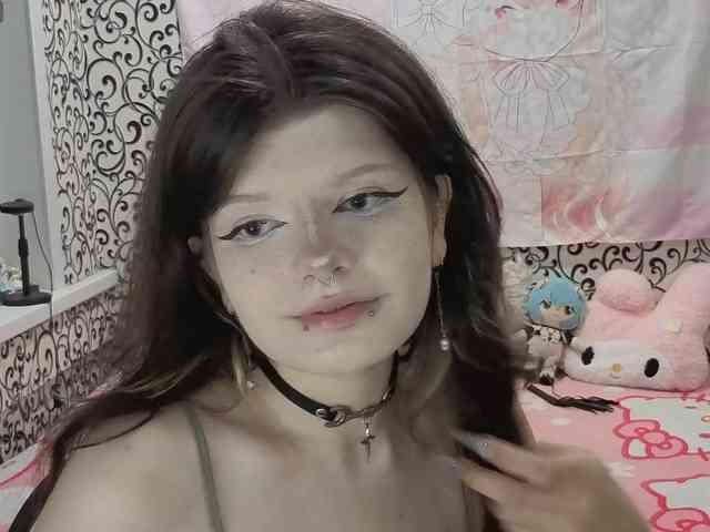 FrirenLovv webcam