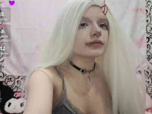 FrirenLovv webcam