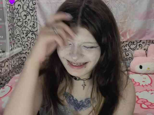 FrirenLovv webcam