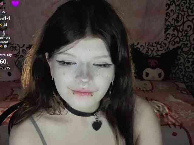 FrirenLovv webcam