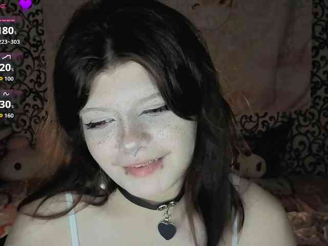 FrirenLovv webcam