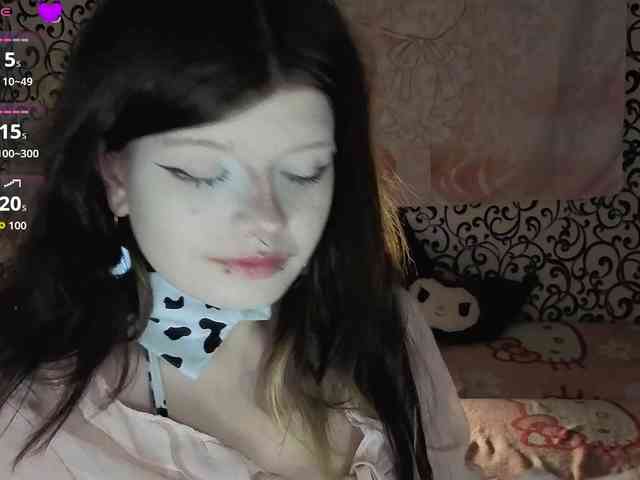 FrirenLovv webcam