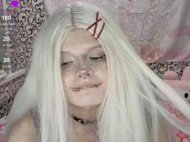 FrirenLovv webcam