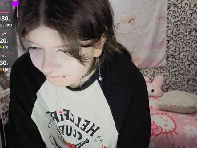FrirenLovv webcam