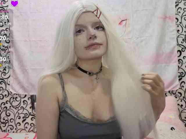 FrirenLovv webcam