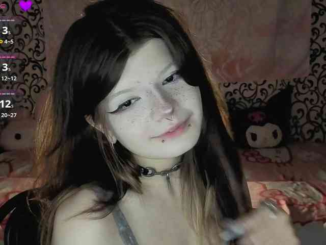 FrirenLovv webcam