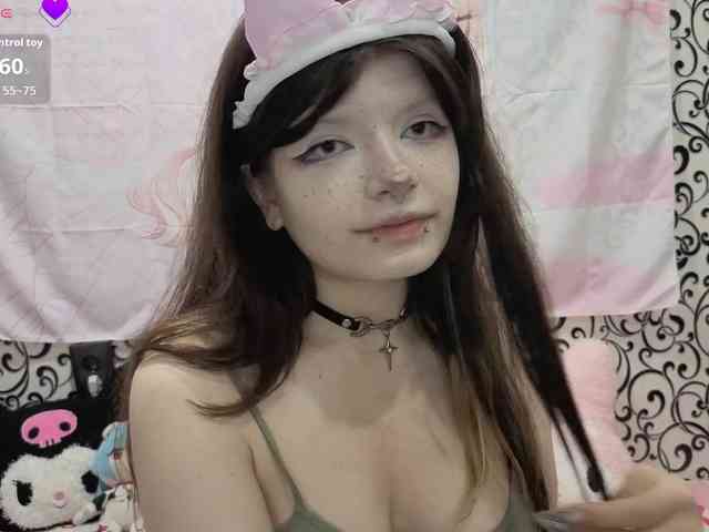 FrirenLovv webcam