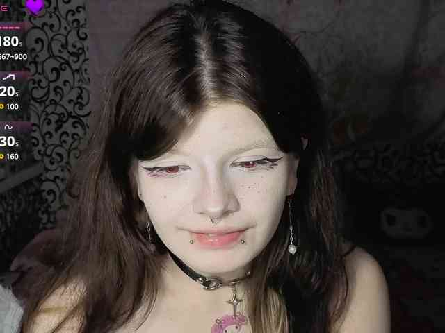FrirenLovv webcam