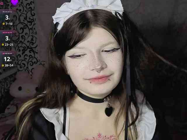 FrirenLovv webcam