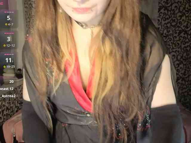 FrirenLovv webcam