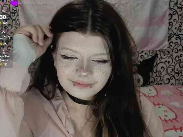 FrirenLovv webcam