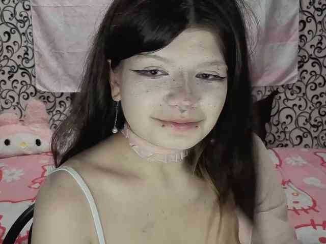 FrirenLovv webcam
