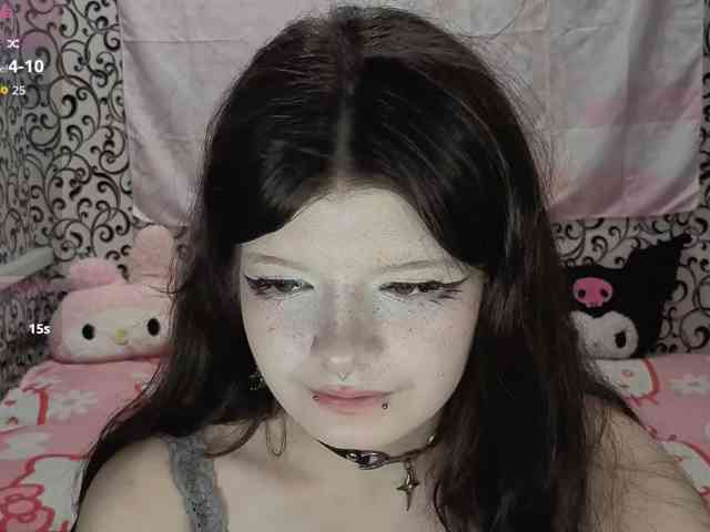 FrirenLovv webcam