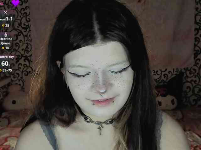 FrirenLovv webcam