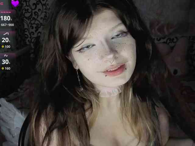 FrirenLovv webcam