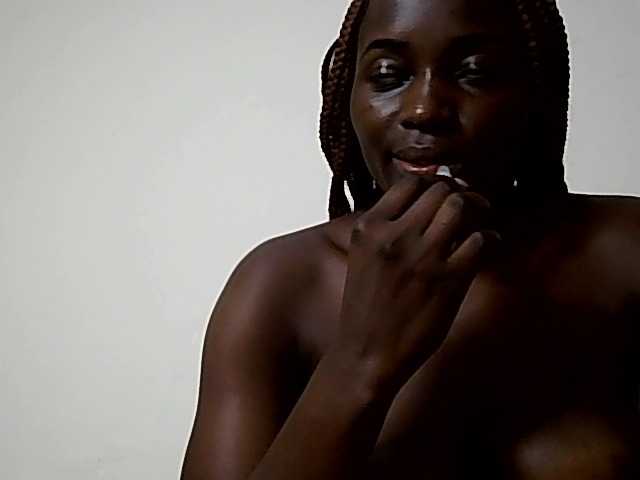 Zarabliss live cam on BongaCams