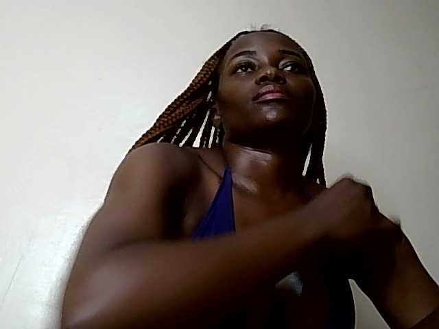 Zarabliss live cam on BongaCams