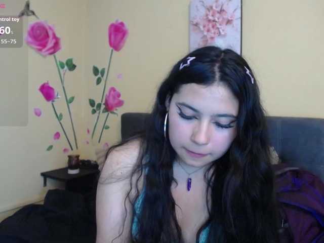 DaisyMoon8 live cam on BongaCams
